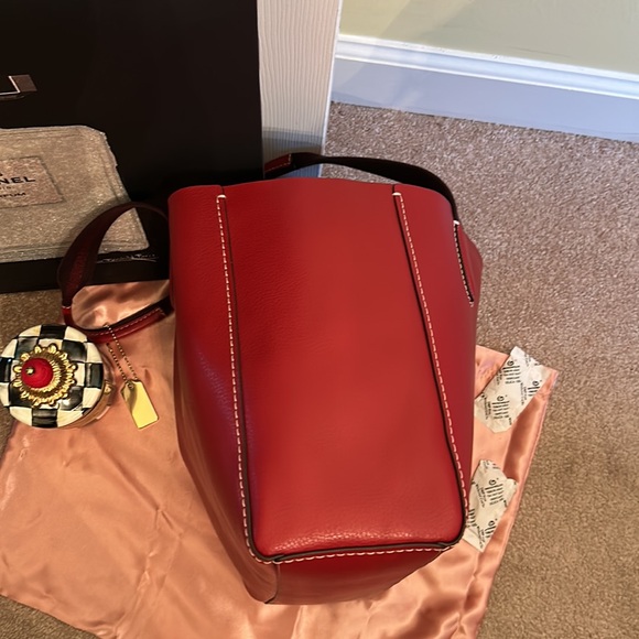 Coach Tote - Cranberry with a Brown Interior - Picture 9 of 11